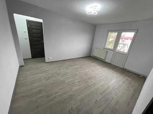 Vand apartament 2 camere,zona Mihai Viteazu - imagine 8