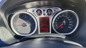 ----Ford Kuga 4x4,-UNIC PROPRIETAR-Impecabil-Trapa-Panoramica- - imagine 7