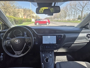 Toyota Auris Hybrid 2017 Automat | GPL | B