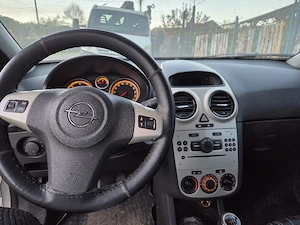 Vând Opel Corsa - imagine 2