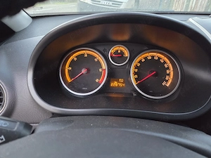 Vând Opel Corsa