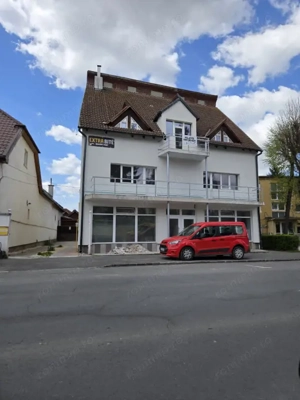 Spatii comerciale de inchiriat