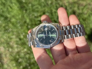 Ceas SEIKO,olive green 39mm,pret negociabil