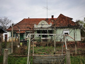 Casa cu teren de vanzare - imagine 2