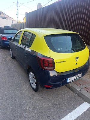 Vând Dacia Sandero 2018 - imagine 7