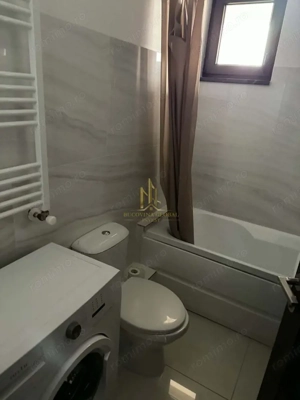Apartament 3 camere de vânzare – , Suceava (zonă centrală) - imagine 4