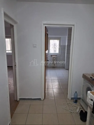 metrou Tompuri Noi - garsoniera -  mobilata si utilata - imagine 8