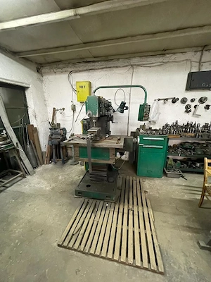 Masina de frezat FUS25