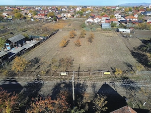Persoana fizica, vand teren intravilan 3000mp Loc. Sambateni Jud. Arad