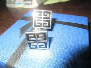 butoni patrati - imagine 4