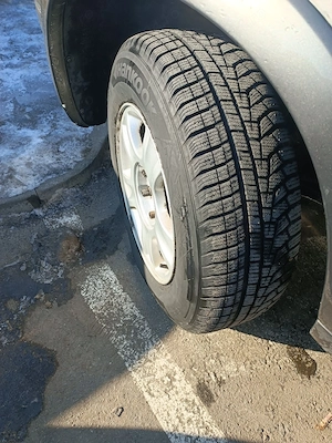 Vând Ford Escape Hybrid  - imagine 8