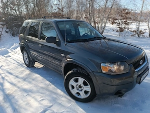 Vând Ford Escape Hybrid  - imagine 6