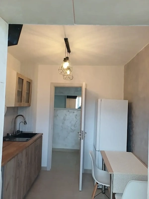 Vând apartament 2 camere - imagine 8