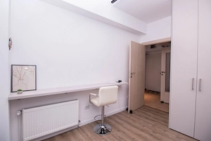 Apartament cu scara interioara + loc de parcare inclus de vanzare in Sinaia  - imagine 6