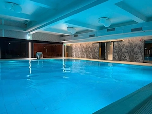 Apartament cu scara interioara + loc de parcare inclus de vanzare in Sinaia  - imagine 16