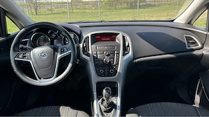 Opel Astra J  1.4Mpi 101cp - imagine 9