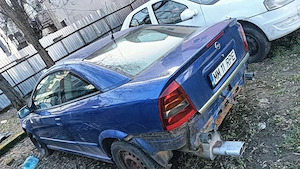 opel astra pentru piese 300e - imagine 5