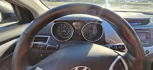 Hyundai Elantra 1.6 GDI 2011 - imagine 10