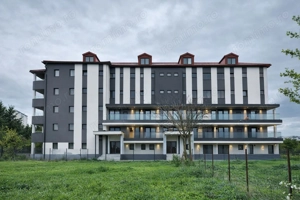 Cladire S+P+3+M - 1762,18 mp + 350 mp mansarda + teren 1608 mp - Lacul Morii