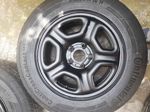 215 65 16-Continental-Duster - imagine 9