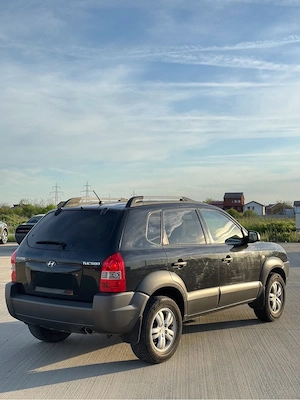 Hyundai Tucson 2.0 benzină ! 140cp 2008!! - imagine 4