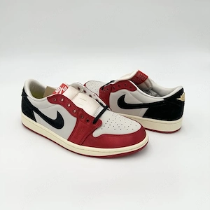 Pantofi Sport Air Jordan 1 Low Og Trophy Room - model rar 100% original