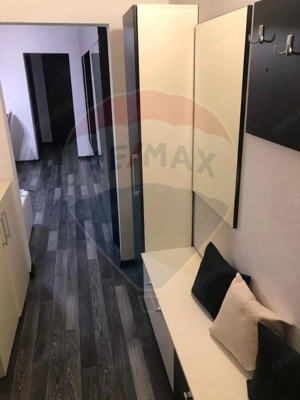 Apartament cu 2 camere de vânzare în zona Lapus - imagine 7