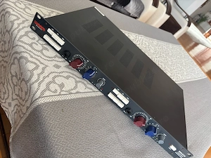 Preamplificator microfon studio Warm Wa273 impecabil