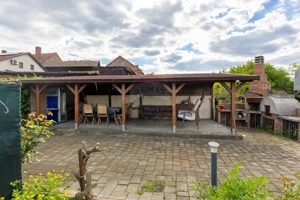 Casă cu 5 camere de vânzare - Aradul Nou - imagine 18