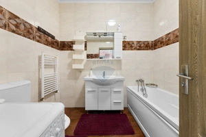 Apartament modern şi spațios cu 3 camere de închiriat - zona Uta - imagine 14