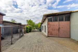 Casă cu 5 camere de vânzare - Aradul Nou - imagine 19