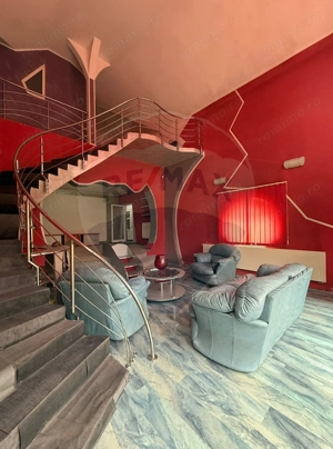 Casă / Vilă cu 6 camere de vânzare - imagine 6