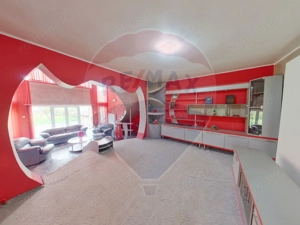 Casă / Vilă cu 6 camere de vânzare - imagine 7