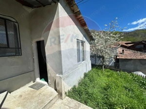 Casa bunicilor, cu gradina, Lera, Buzau! - imagine 10