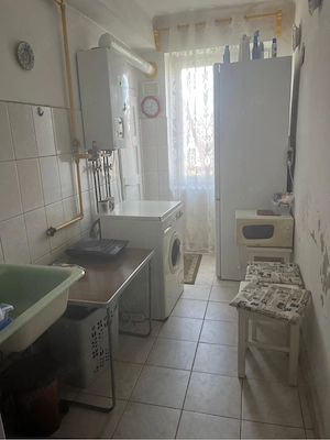 vând apartament - imagine 3