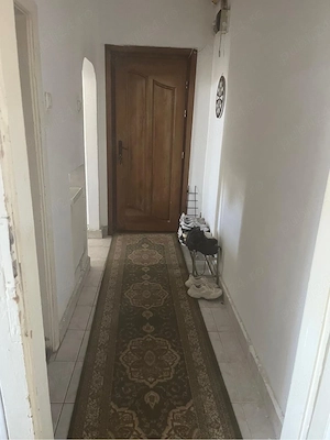 vând apartament - imagine 2