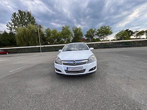 Opel Astra H - imagine 4