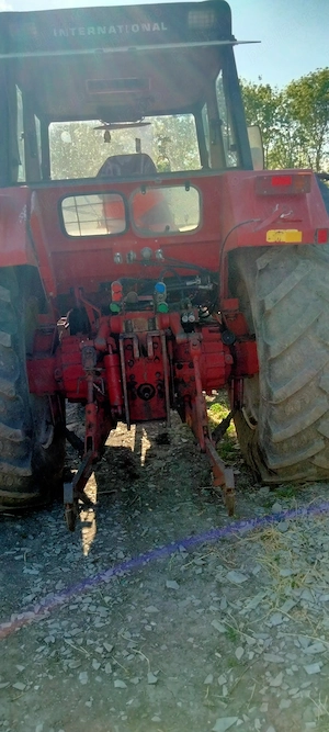 Vând tractor international - imagine 2