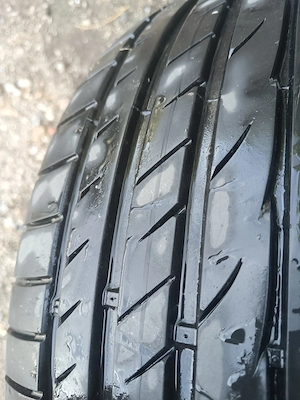 Vând 4 anvelope de vară 205 / 55 / R16 LAUFFEN - imagine 6