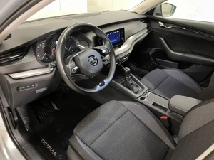Skoda Octavia - imagine 5