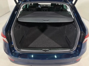 Skoda Superb - imagine 13