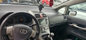Vand masina Toyota Auris 