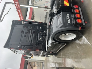 Man 560 d38 an 2016 - imagine 4