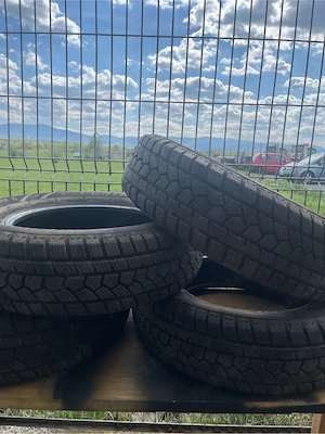 Cauciucuri Iarna 175/70R14 -9 mm - imagine 2