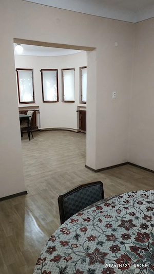 Inchiriere parter vila - imagine 5