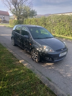 vand  ford fiesta  - imagine 4