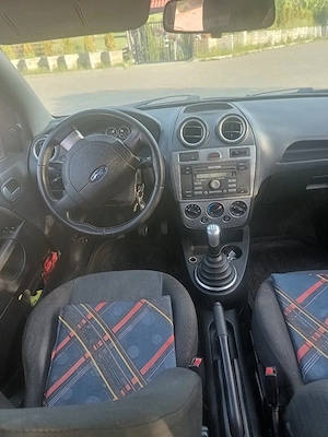 vand  ford fiesta  - imagine 3