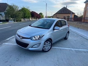 vand hyundai i20 - imagine 4