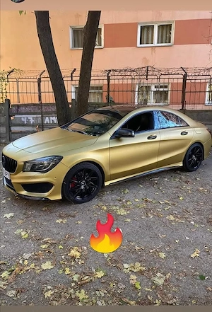 Montam folie autorizata RAR