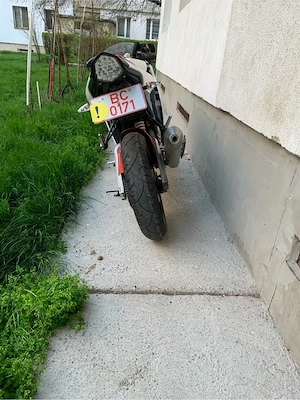 Vand motocicleta rieju rs3 125cc 4t - imagine 5